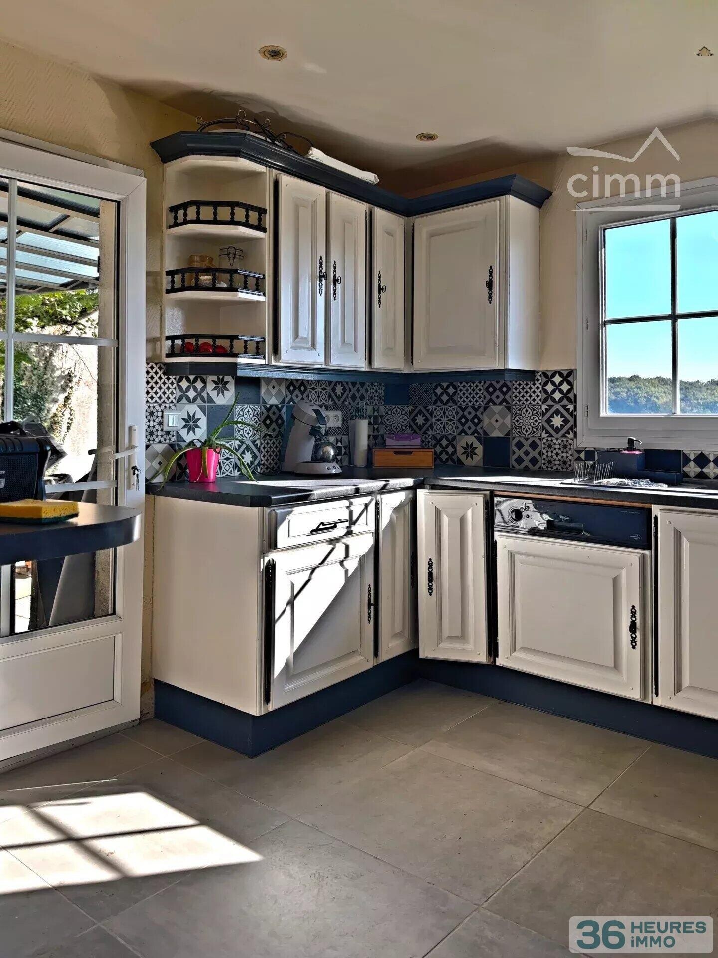 A VENDRE-MAISON ANCIENNE HAMEAU LA ROCHE EN BRENIL 21530