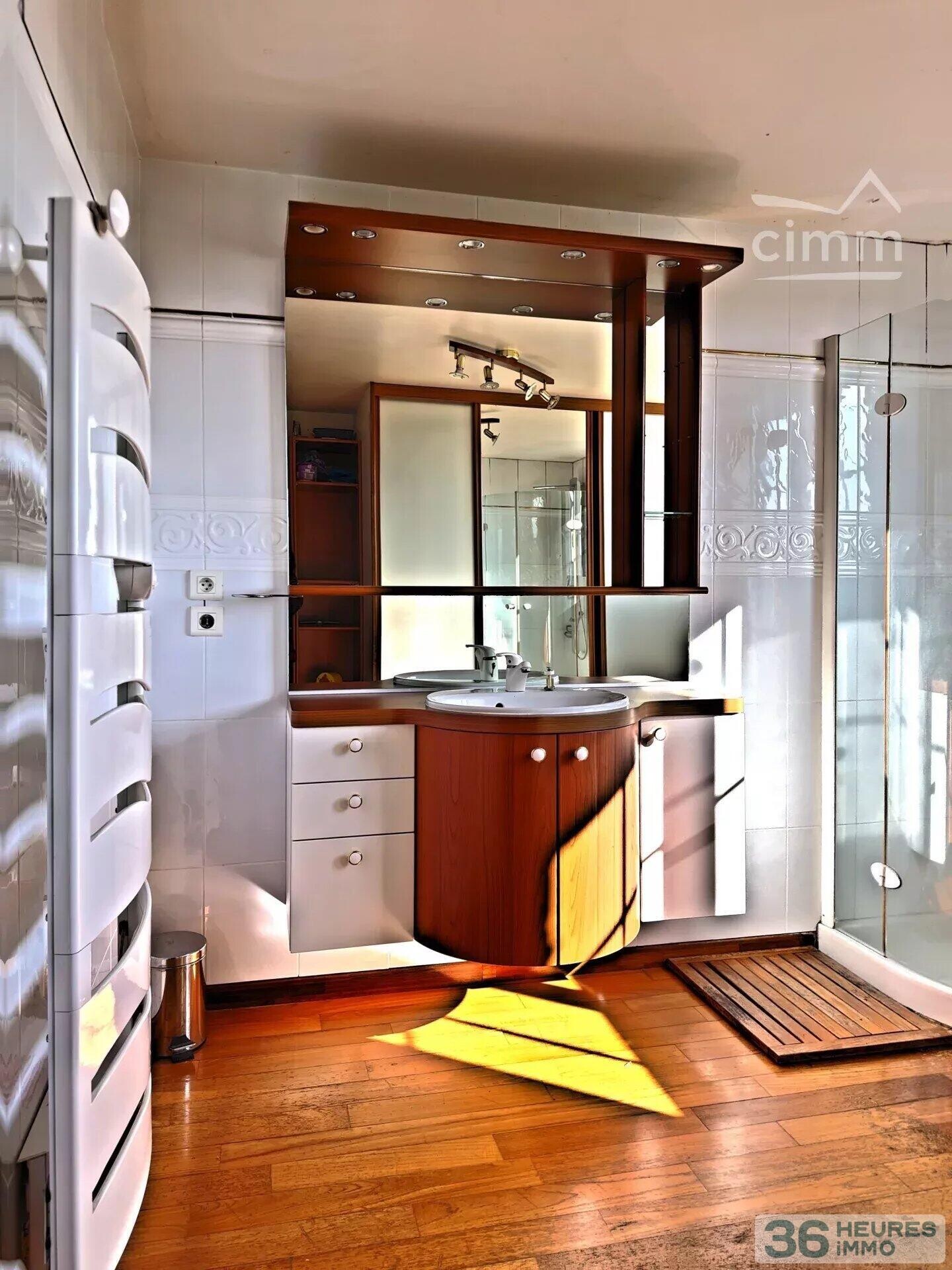 A VENDRE-MAISON ANCIENNE HAMEAU LA ROCHE EN BRENIL 21530