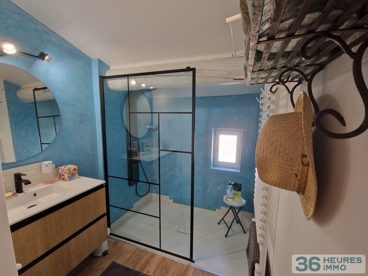 Maison en Pierre et dépendance