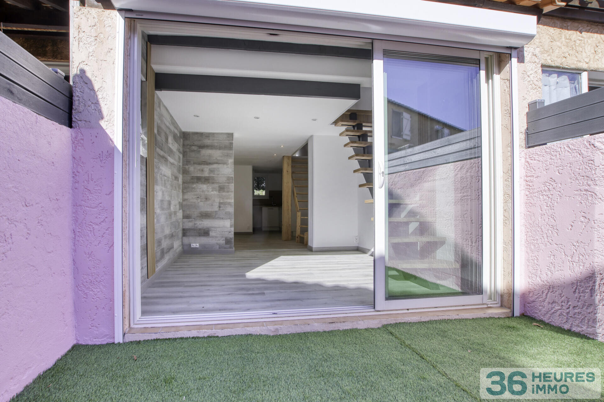 VENTE INTERACTIVE - Villa club, résidence avec piscine à Sanary-Sur-Mer (83)