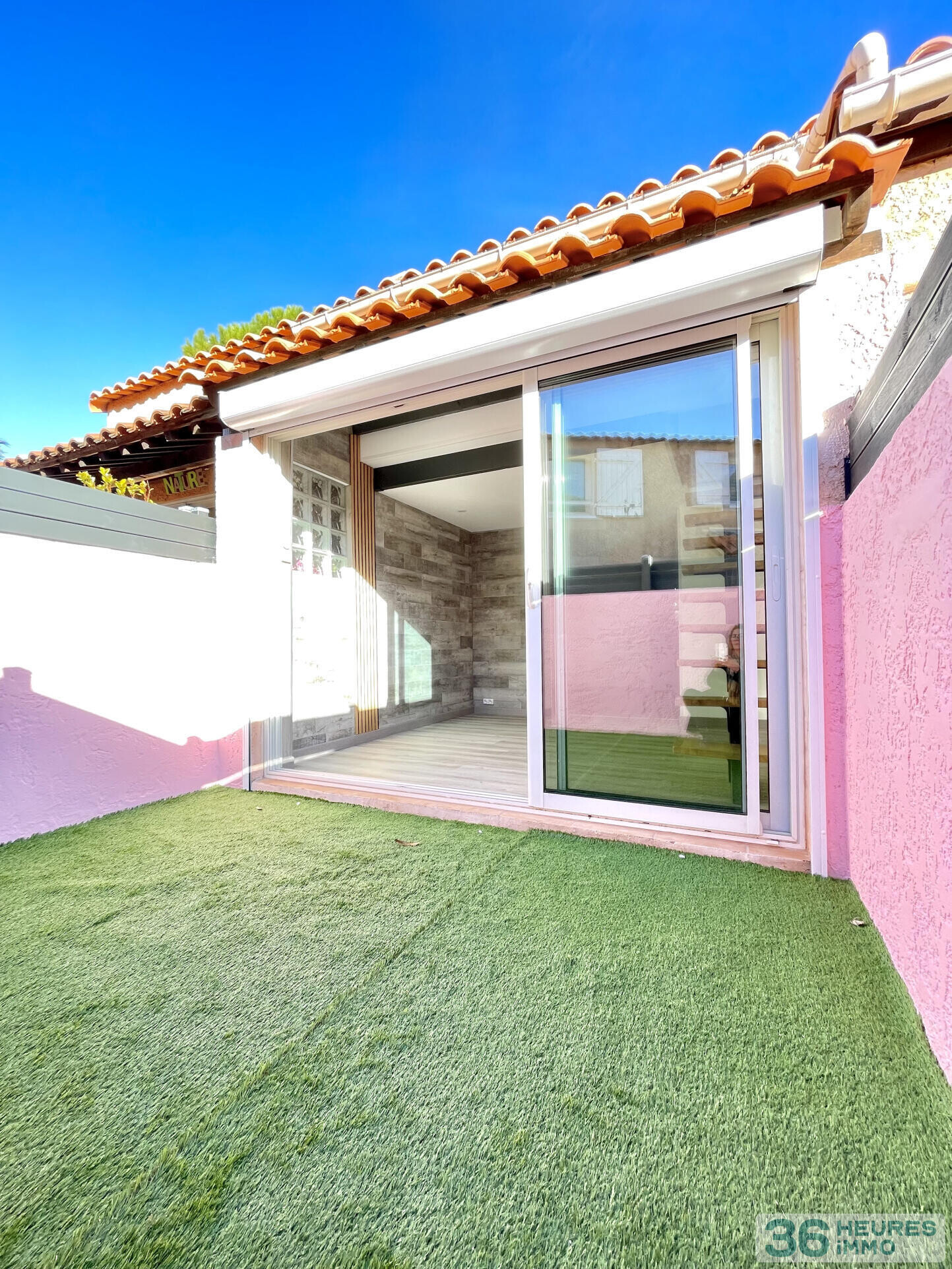 VENTE INTERACTIVE - Villa club, résidence avec piscine à Sanary-Sur-Mer (83)