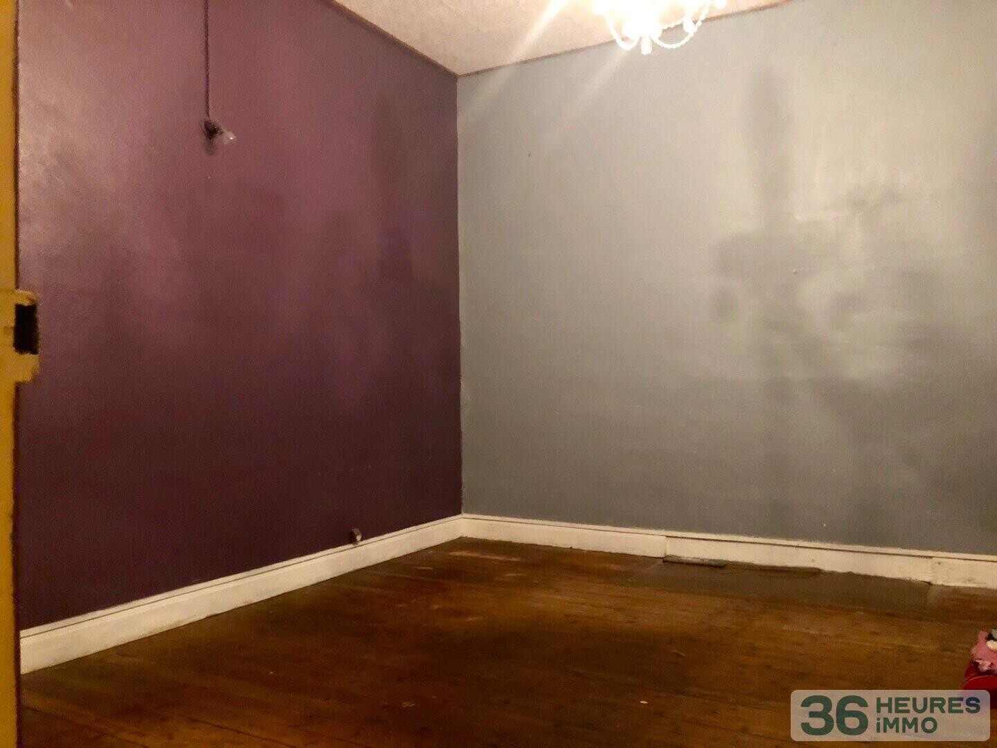 Valréas-Maison ancienne à rénovée