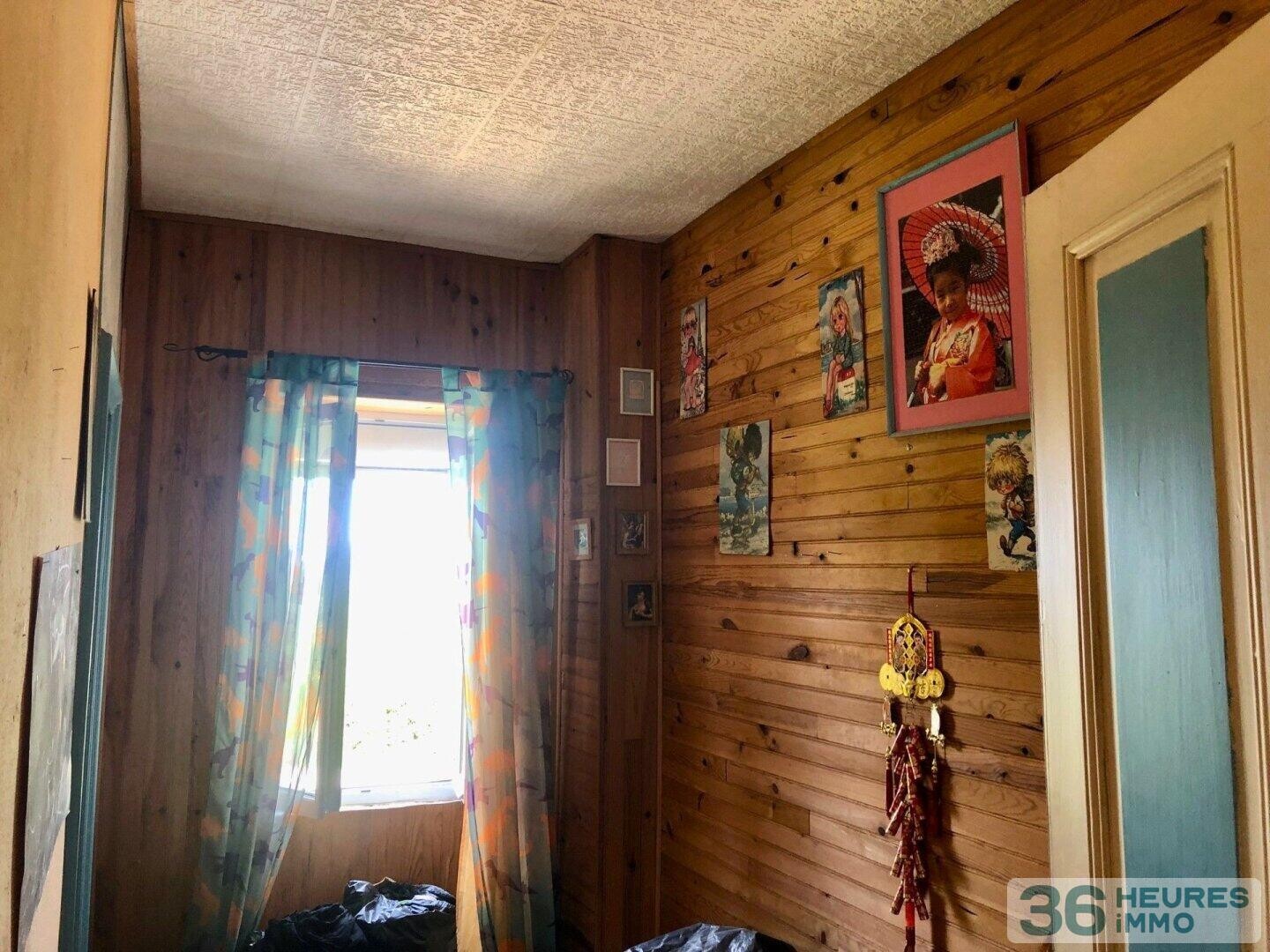 Valréas-Maison ancienne à rénovée