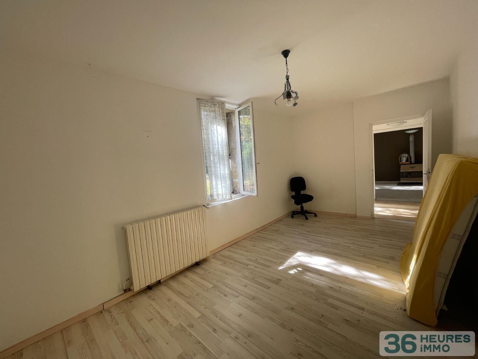 BASTIDE EN PIERRE, 8 PIECES + GARAGE SUR 701 M2 DE TERRAIN