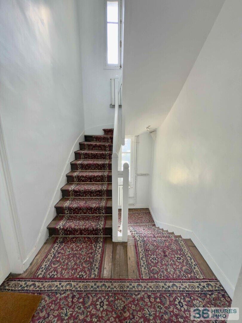 Appartement 2 pièces + cave + parking