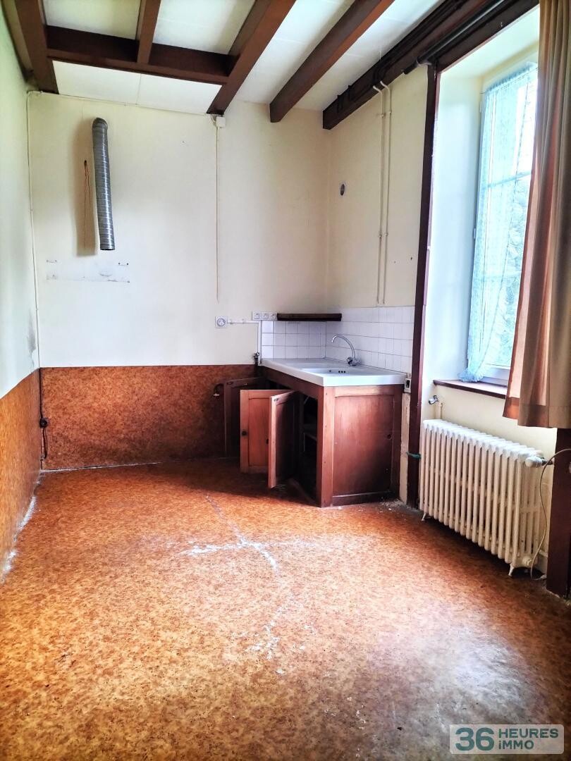 Ancien presbytère sur Beaumont Hague à RENOVER