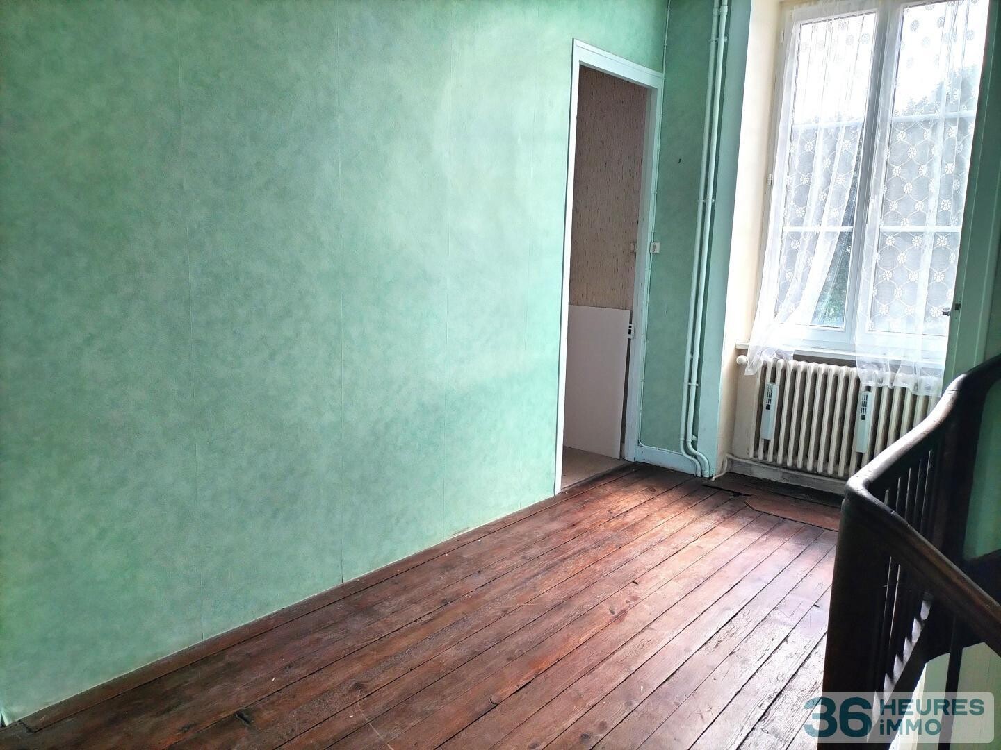 Ancien presbytère sur Beaumont Hague à RENOVER