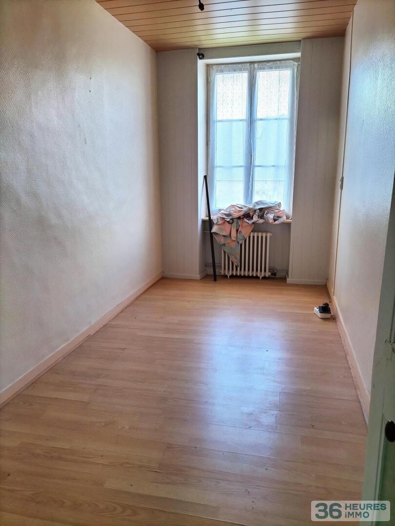 Ancien presbytère sur Beaumont Hague à RENOVER