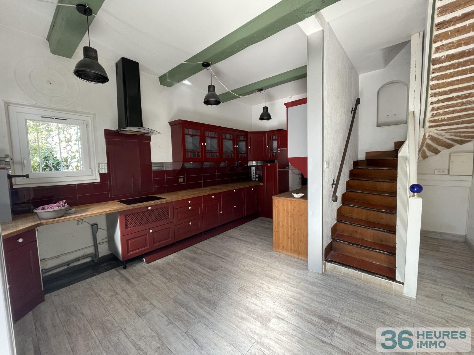 PROPRIETE AVEC PORT PRIVE SUR 6169M2 DE TERRAIN