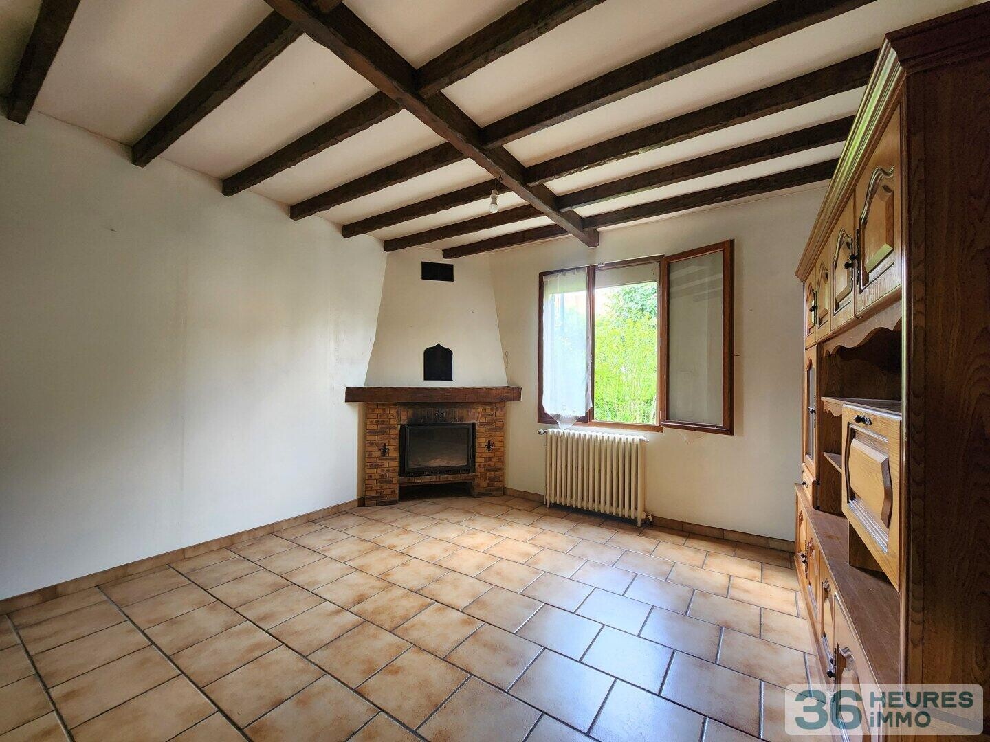 Maison avec sous sol et jardin