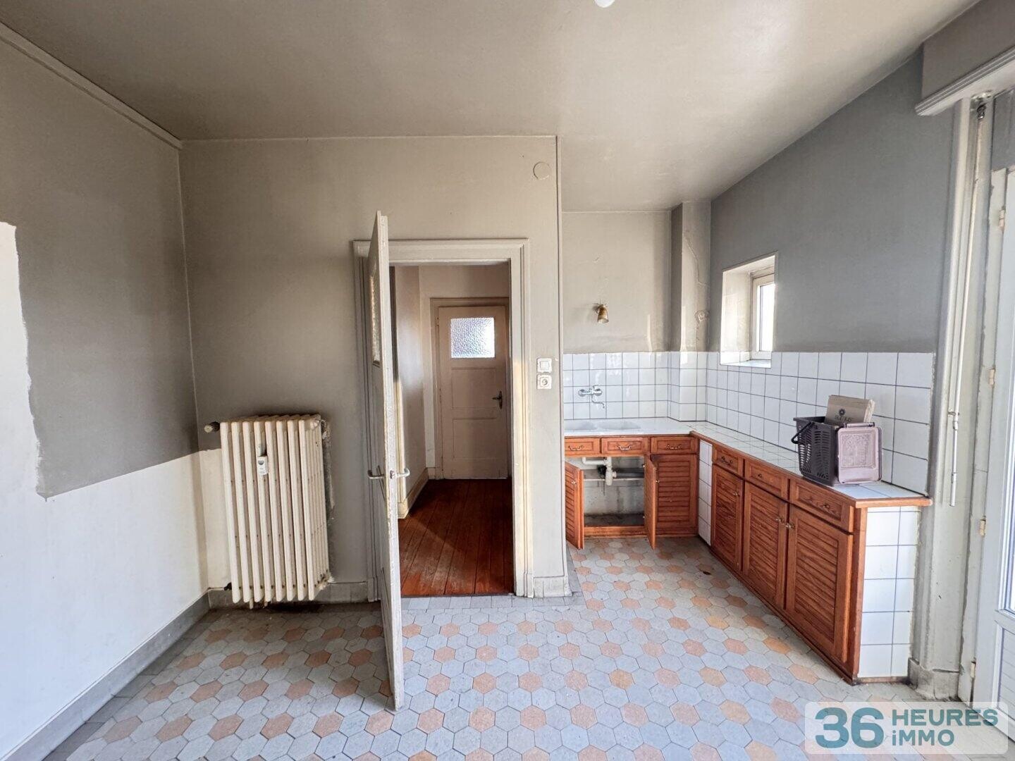 Appartement 3 pièces à rénover