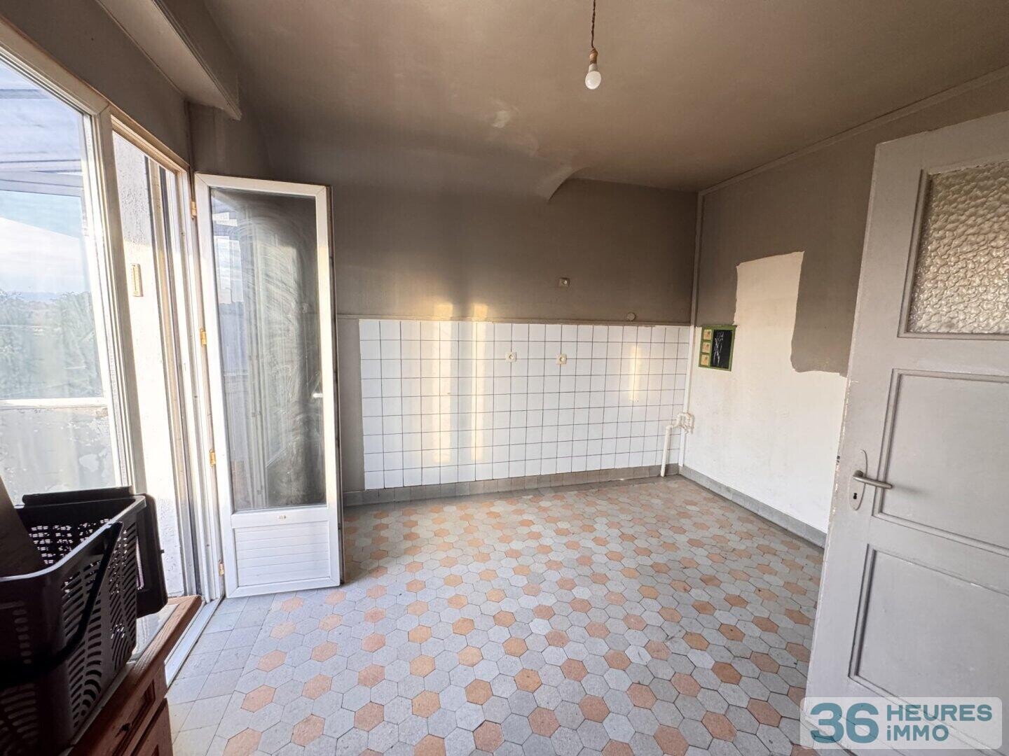 Appartement 3 pièces à rénover