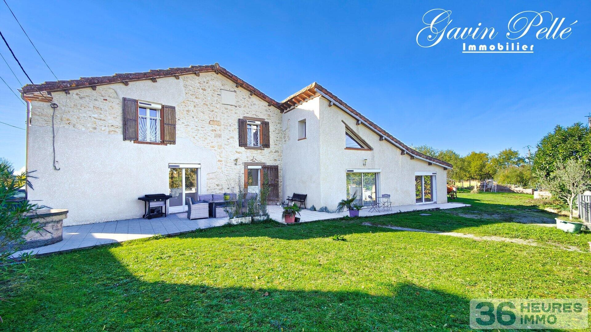 Maison rustique rénovée Le Garric