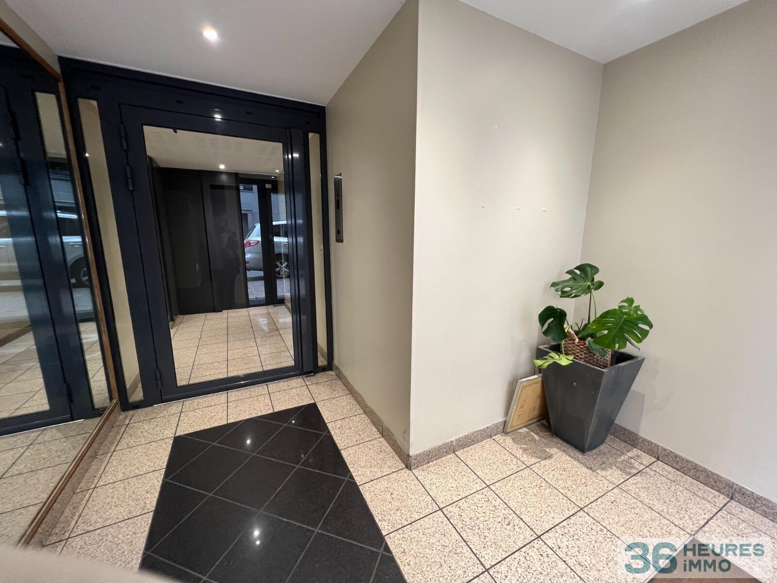  Appartement T4   Duplex Suresnes 