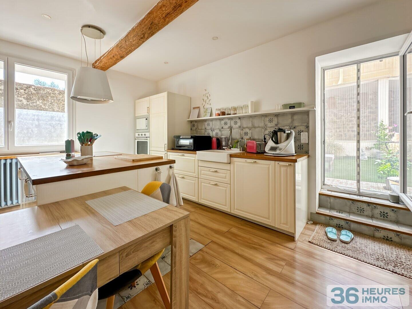 MAISON DE VILLAGE ENTIÈREMENT RÉNOVÉE