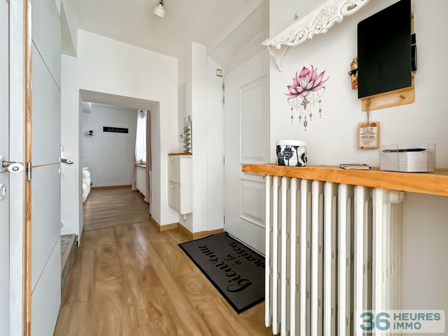 MAISON DE VILLAGE ENTIÈREMENT RÉNOVÉE