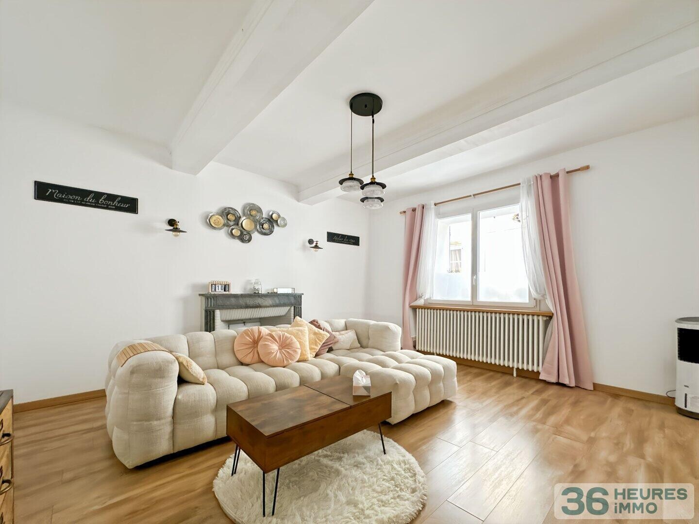 MAISON DE VILLAGE ENTIÈREMENT RÉNOVÉE