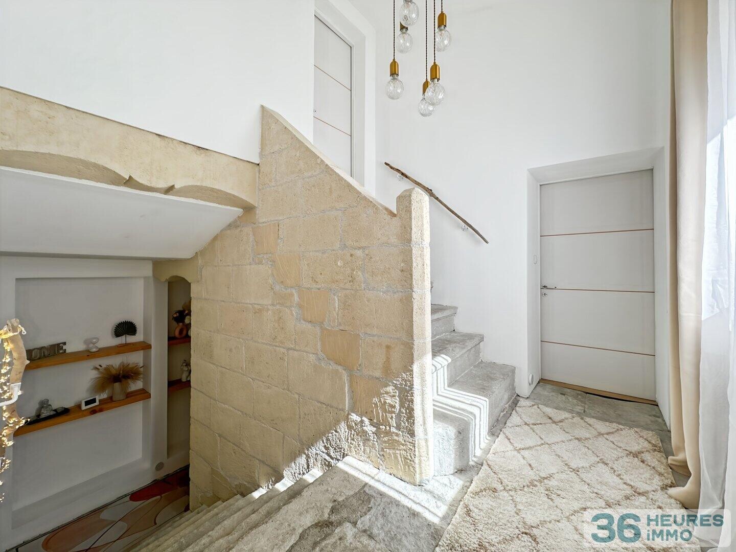 MAISON DE VILLAGE ENTIÈREMENT RÉNOVÉE