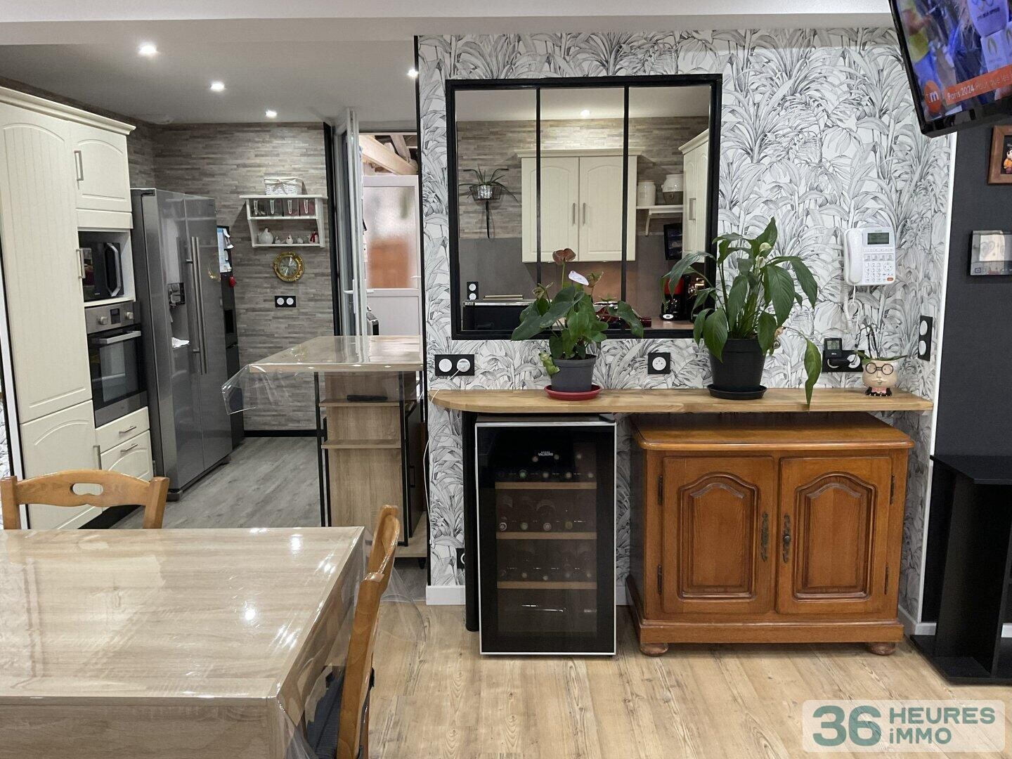 Maison familiale 4 chambres avec jardin