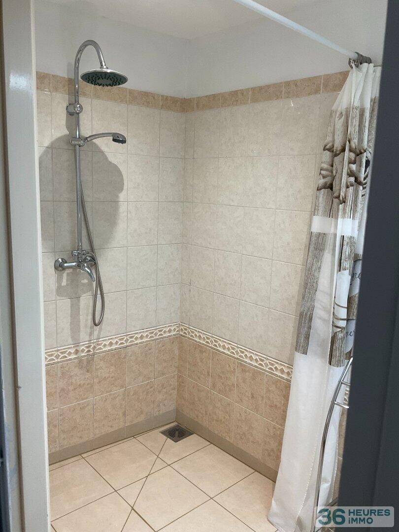 Maison familiale 4 chambres avec jardin