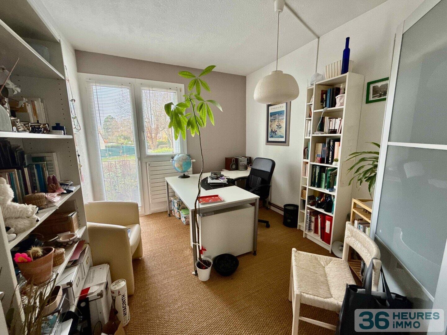 Maison 7 pièces avec jardin