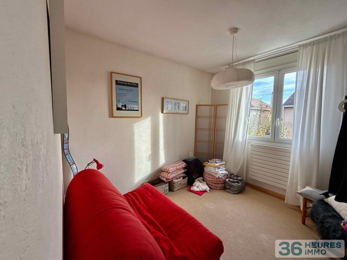 Maison 7 pièces avec jardin