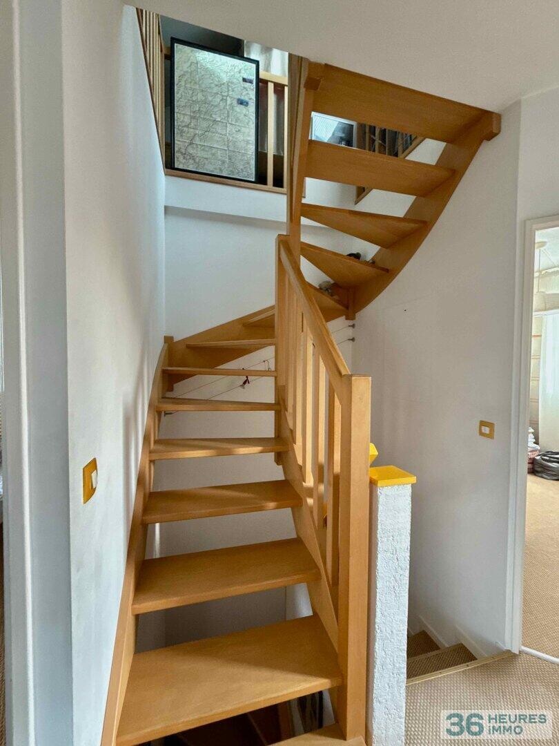 Maison 7 pièces avec jardin