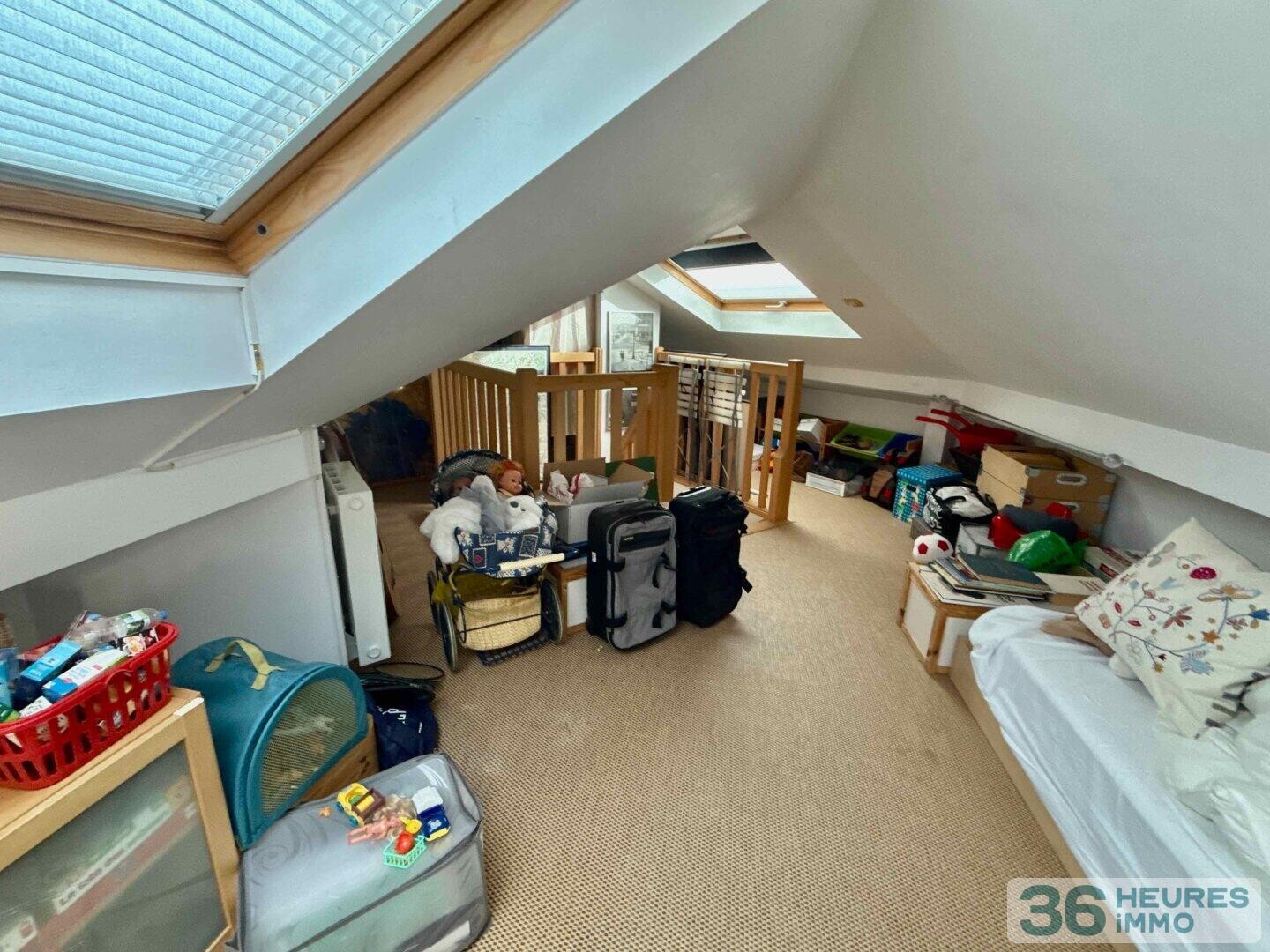 Maison 7 pièces avec jardin