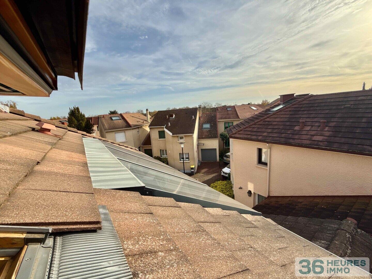 Maison 7 pièces avec jardin