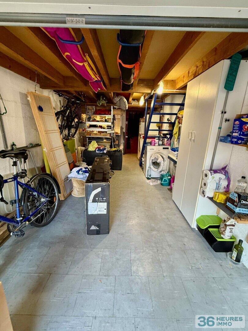 Maison 7 pièces avec jardin