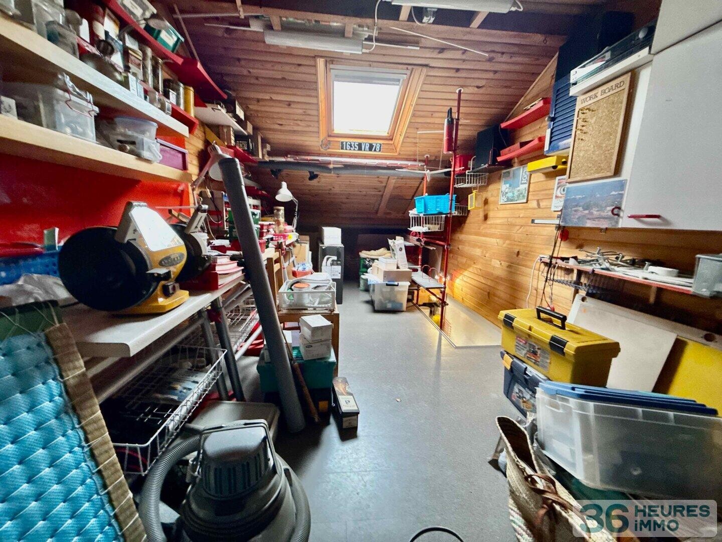 Maison 7 pièces avec jardin