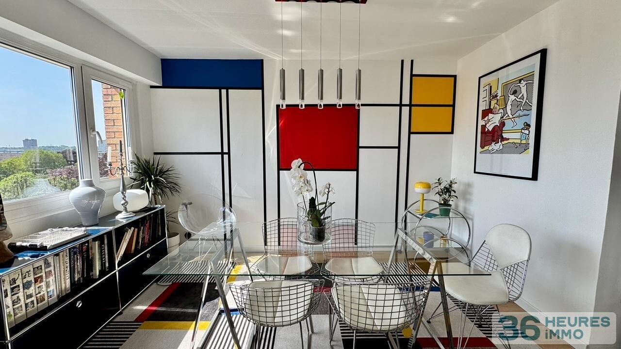 Appartement rénové de 95 m² avec balcon, parc privé et parking en sous-sol