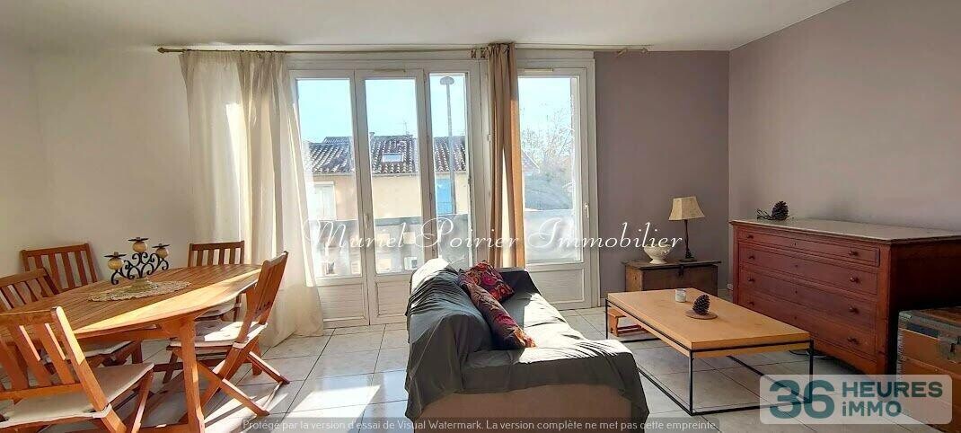 Appartement 3 pièces avec balcon cellier et buanderie.