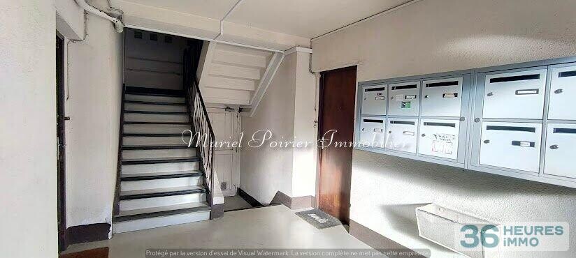 Appartement 3 pièces avec balcon cellier et buanderie.