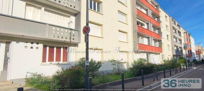 Appartement 3 pièces avec balcon cellier et buanderie.