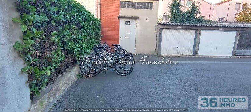 Appartement 3 pièces avec balcon cellier et buanderie.