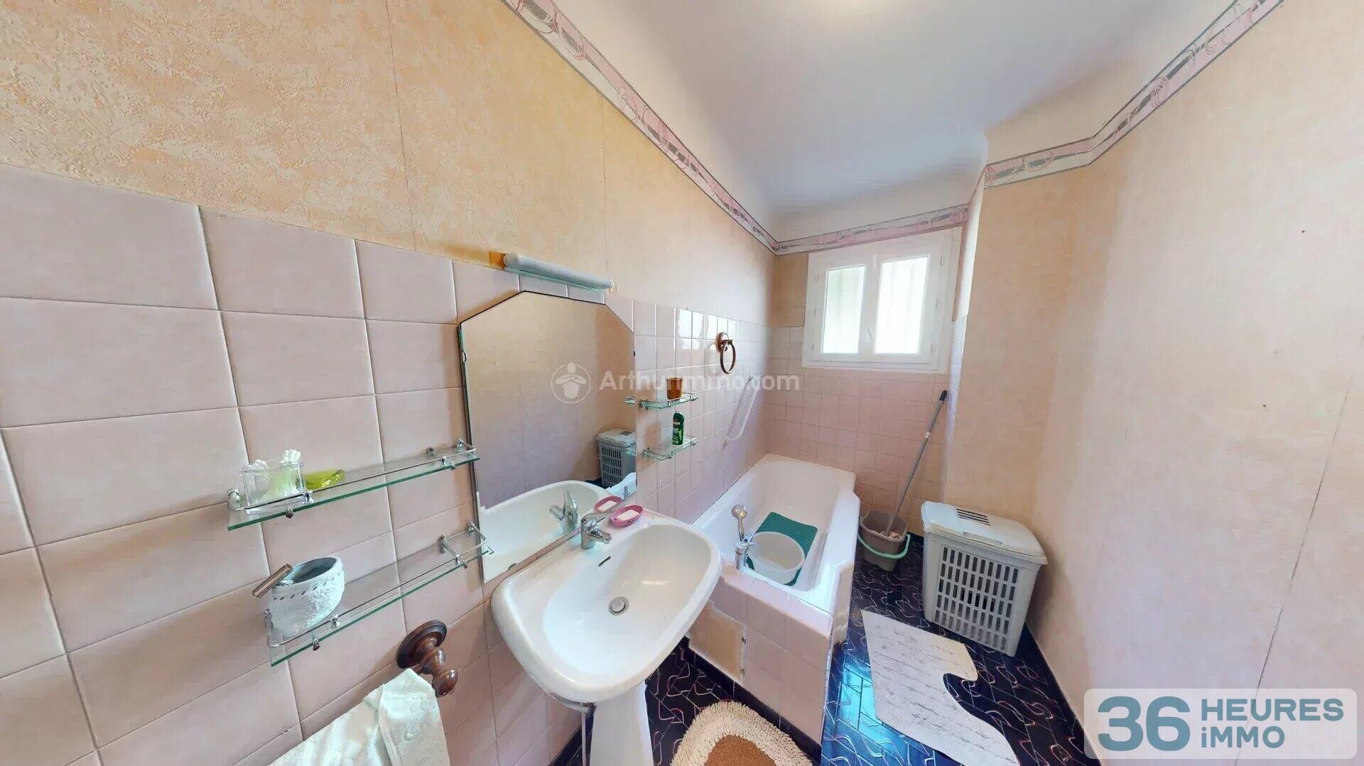 À vendre - Maison à rénover FEYZIN / Proximité Gare SNCF