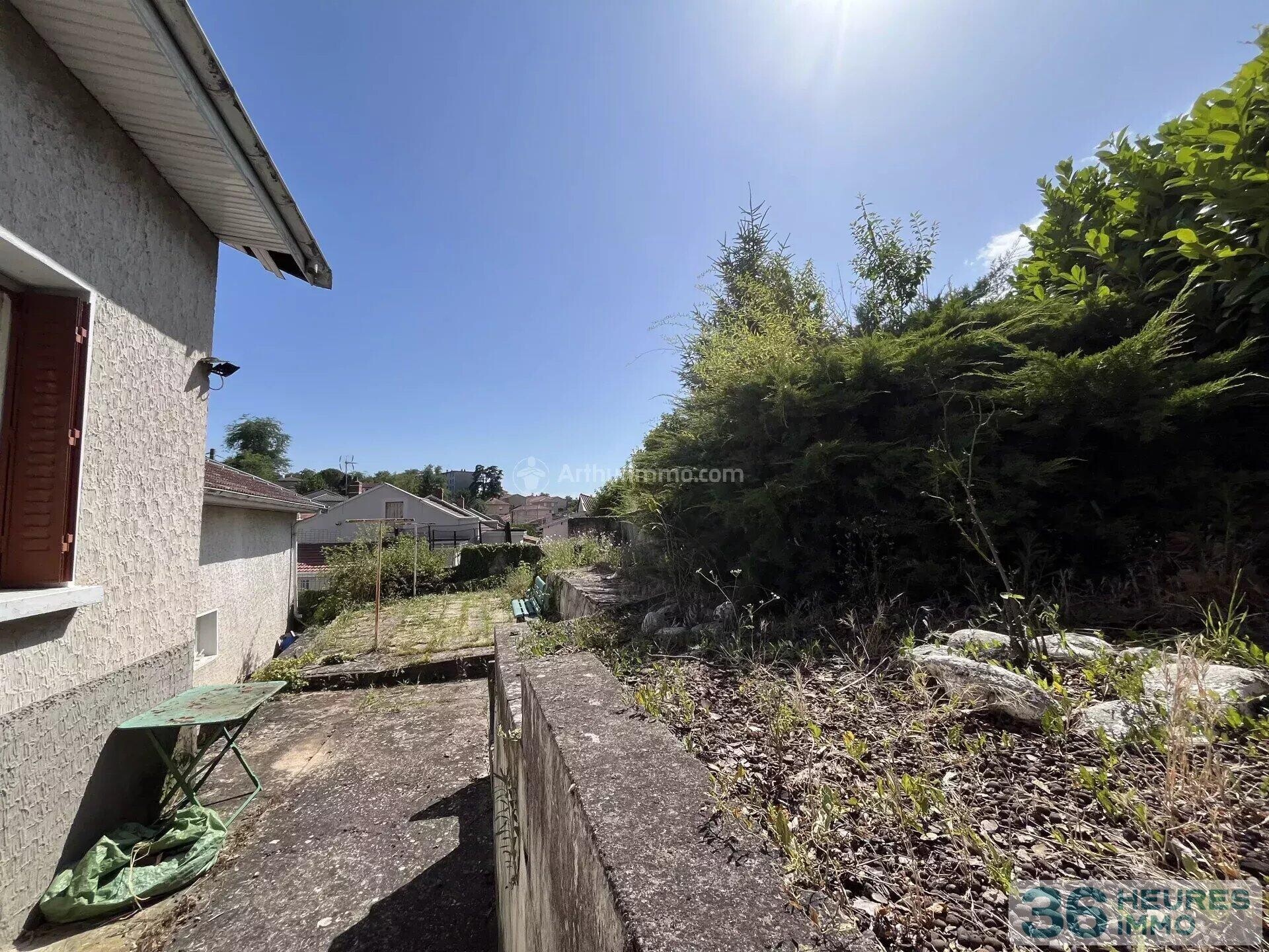 À vendre - Maison à rénover FEYZIN / Proximité Gare SNCF