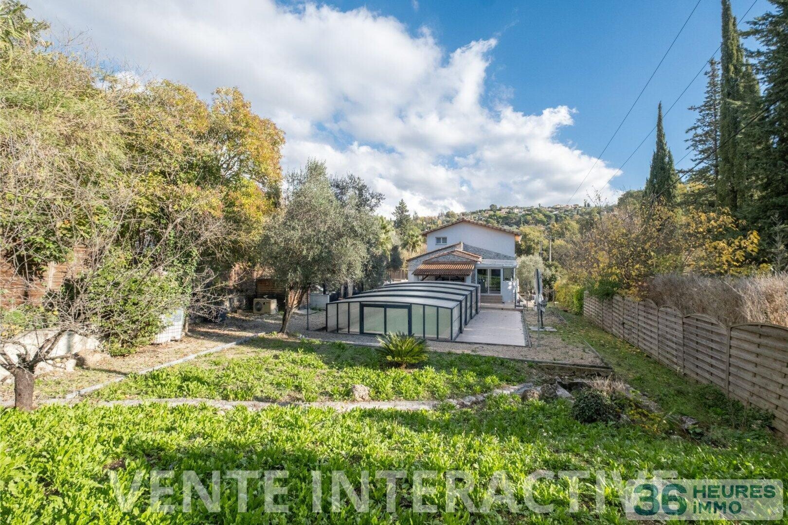 Maison rénovée 9 pièces 224 m2