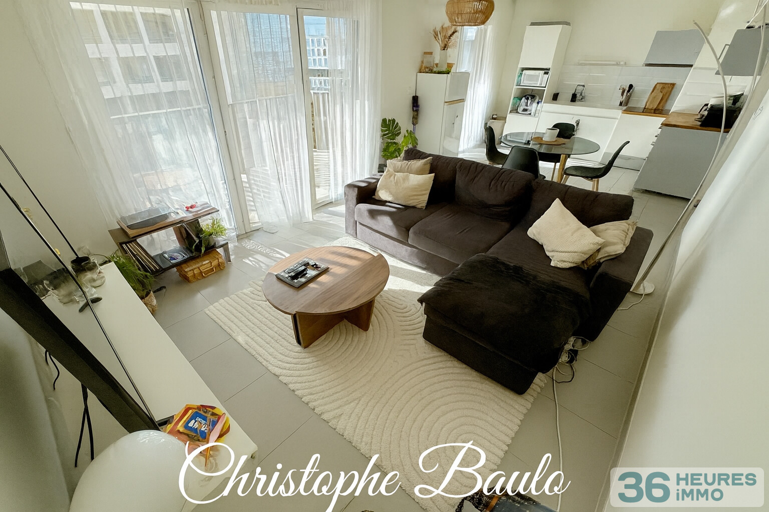 Dépt Hérault (34), à vendre à Montpellier, Port-Marianne, T3, dernier étages