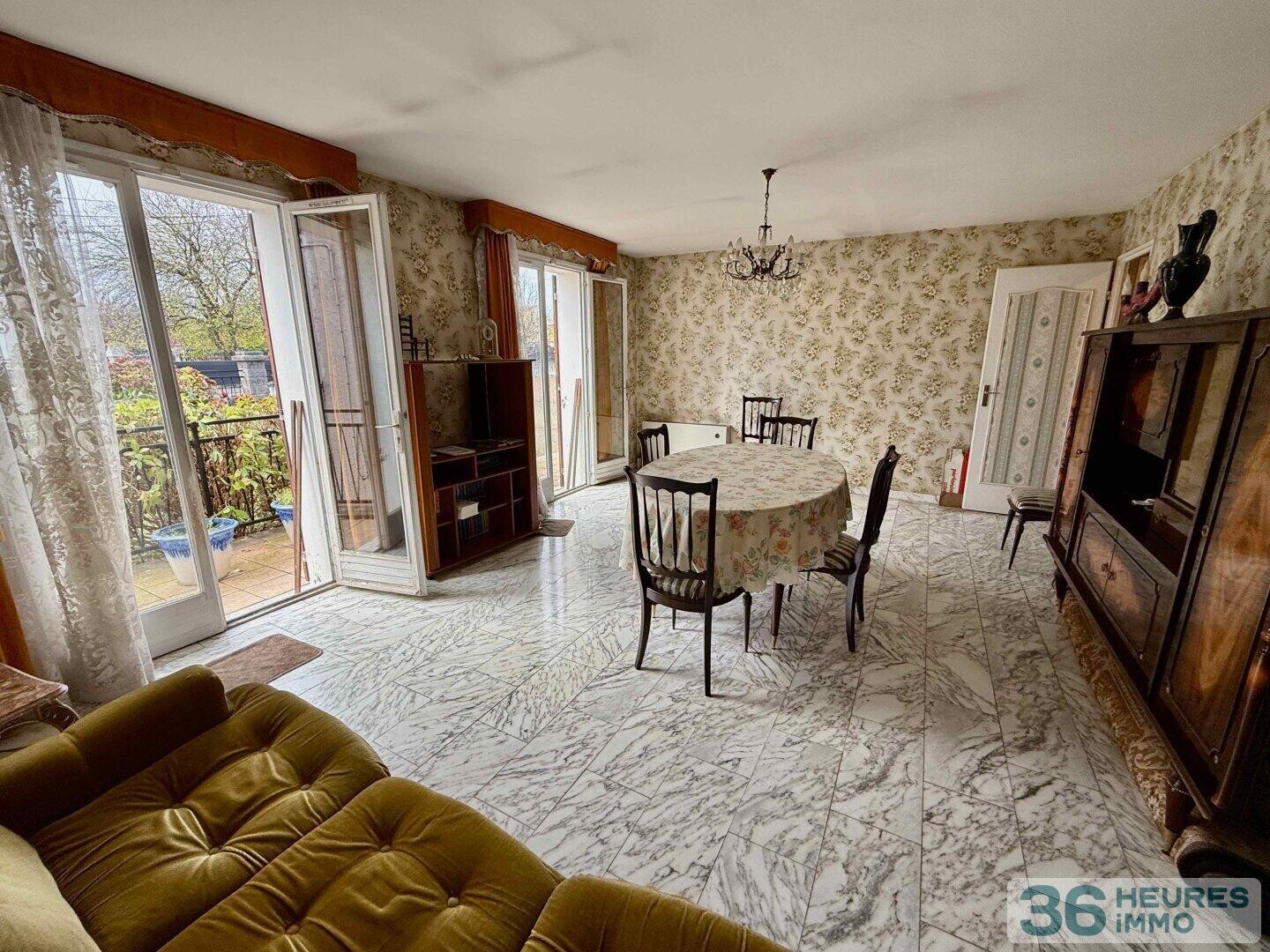 Maison 3 pièces de 83,56 m² + combles non aménagés de 80m² + sous-sol total de 67 m²