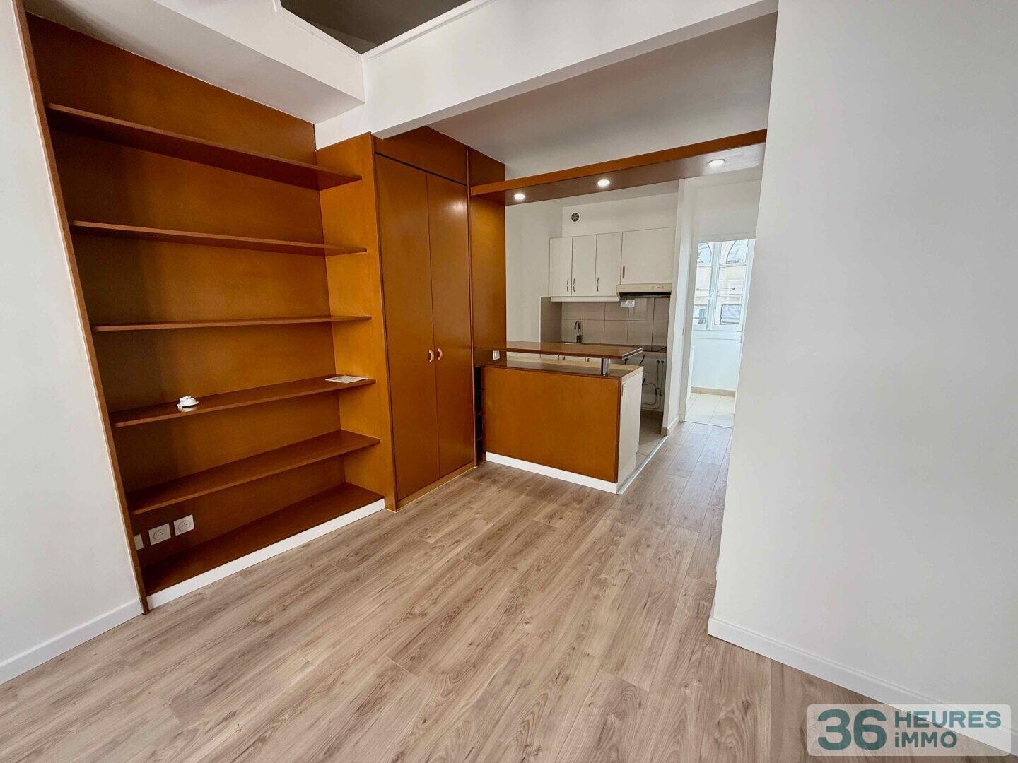 Studio proche métro Vaugirard