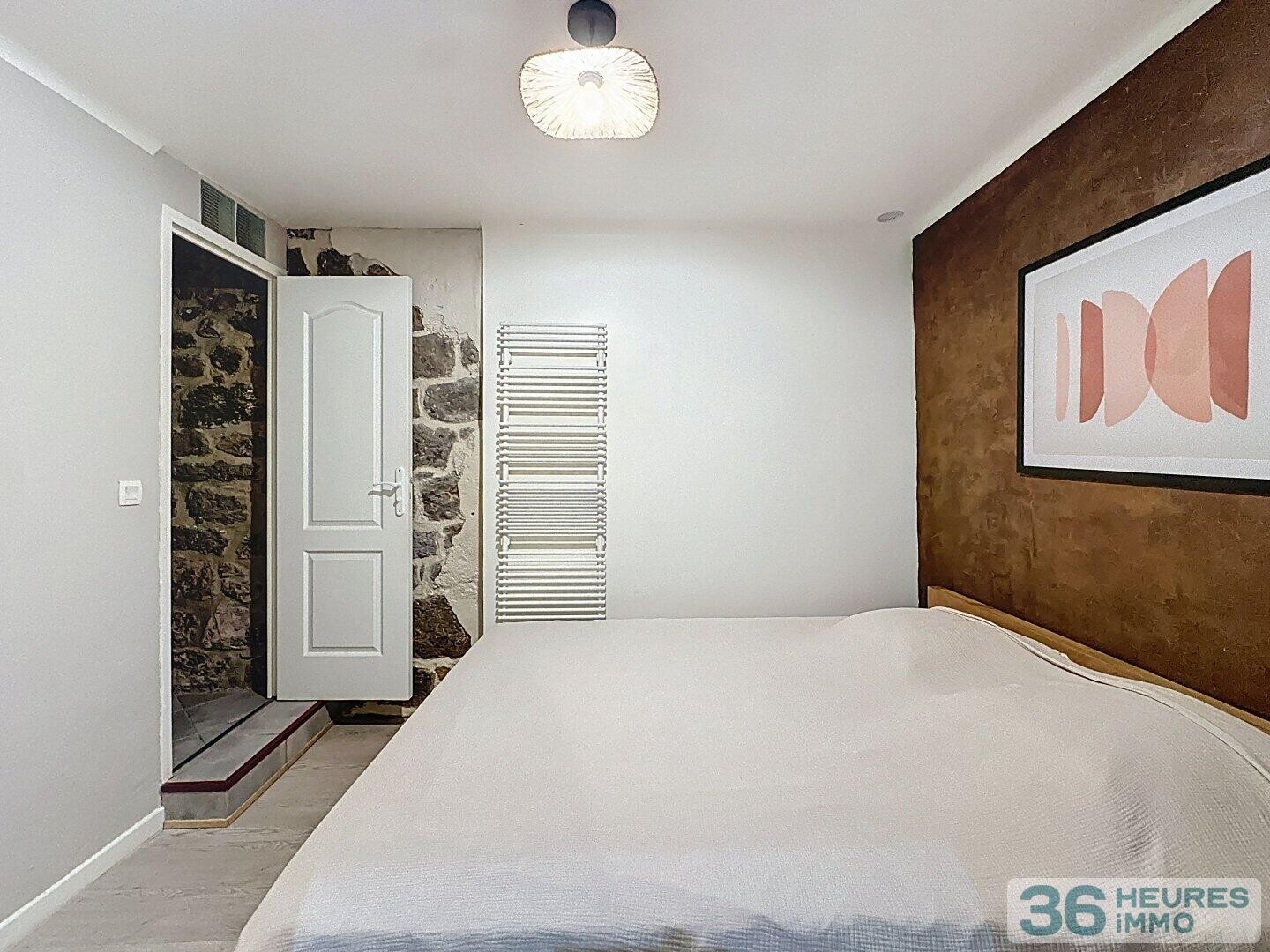 Maison de caractère rénovée – 3 appartements prêts à louer