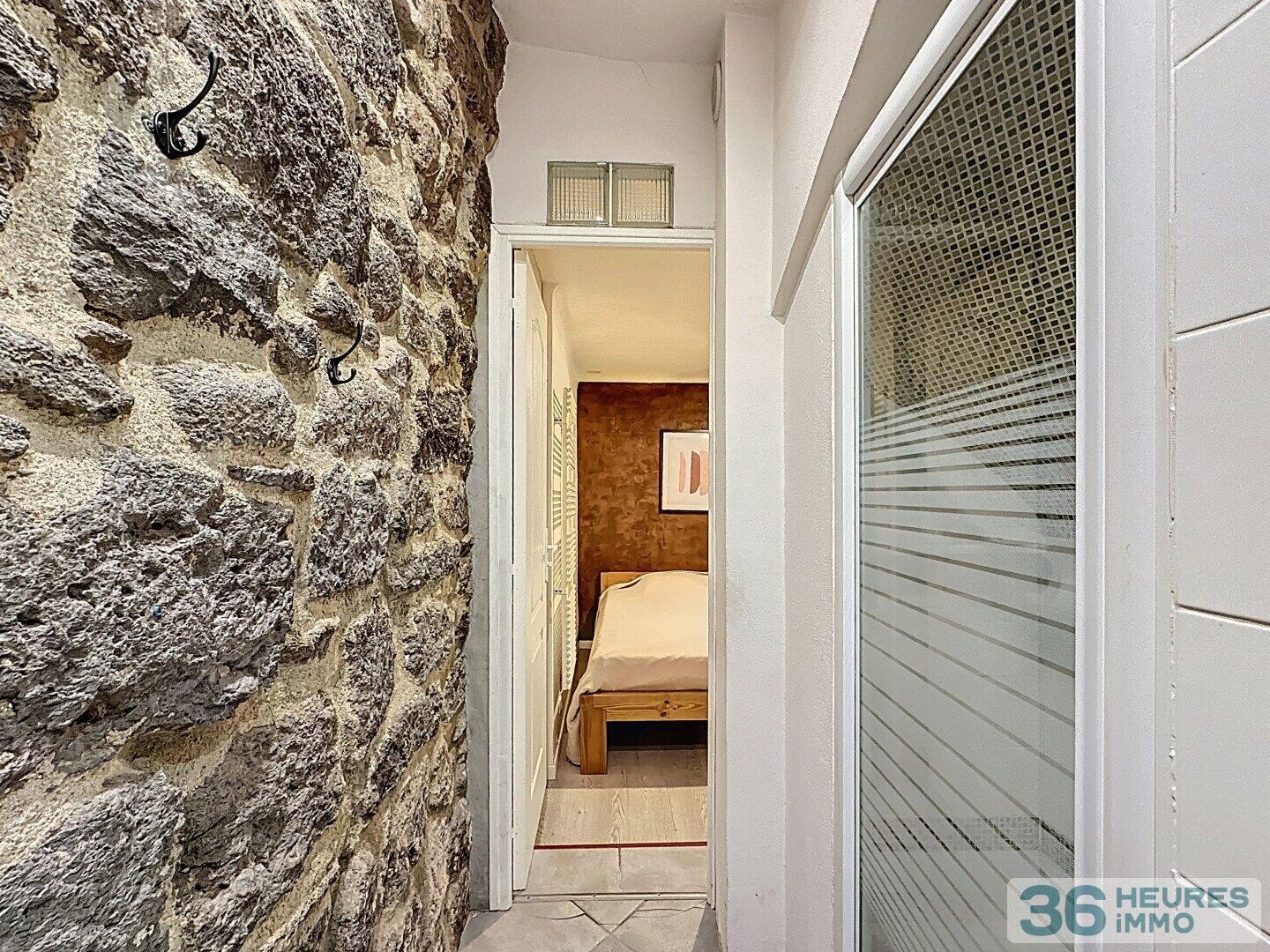 Maison de caractère rénovée – 3 appartements prêts à louer