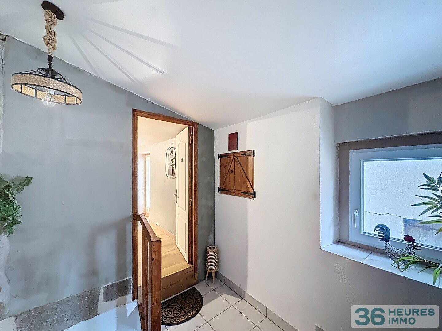 Maison de caractère rénovée – 3 appartements prêts à louer