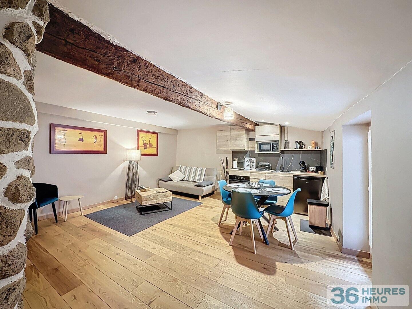 Maison de caractère rénovée – 3 appartements prêts à louer