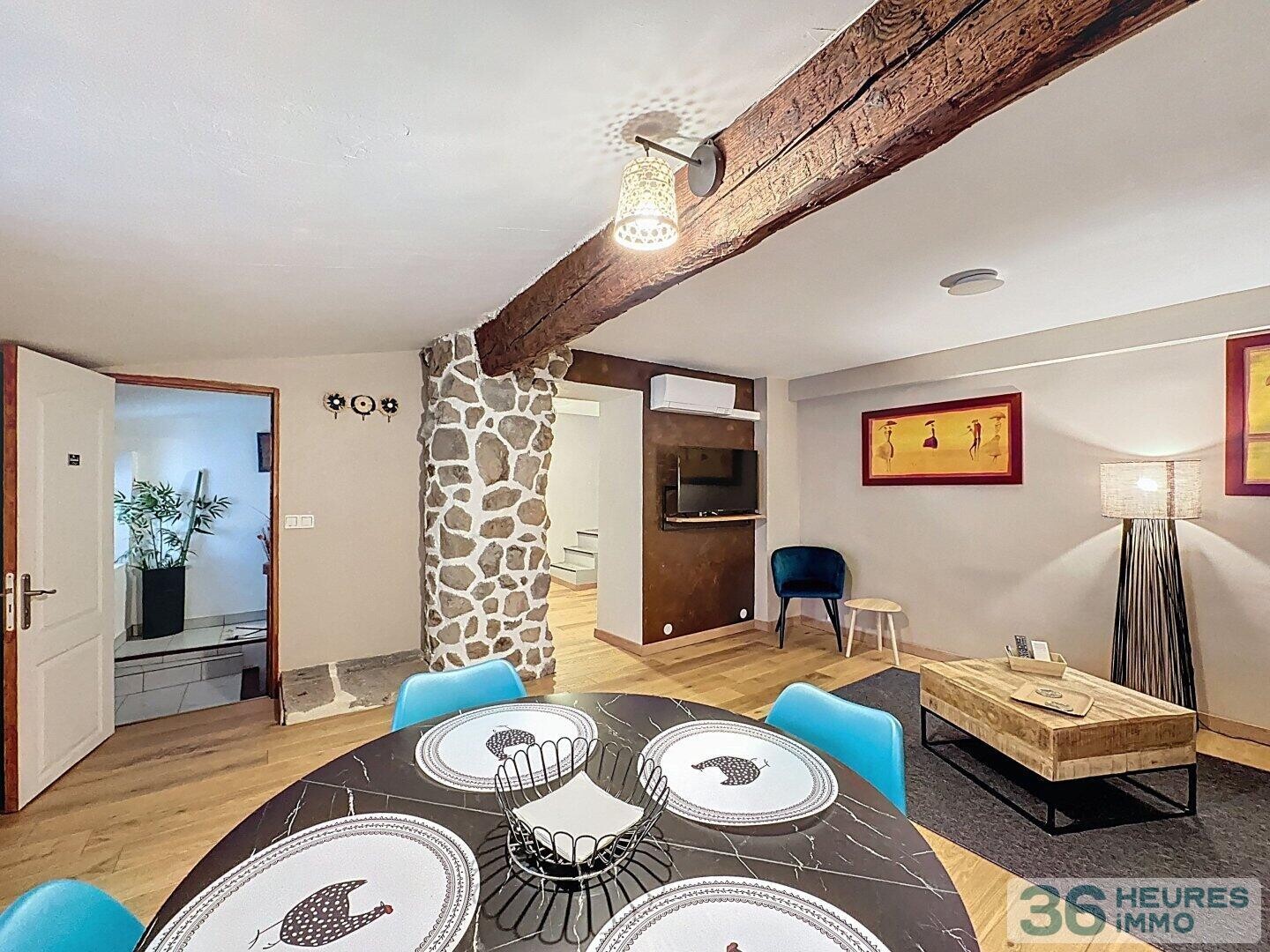 Maison de caractère rénovée – 3 appartements prêts à louer