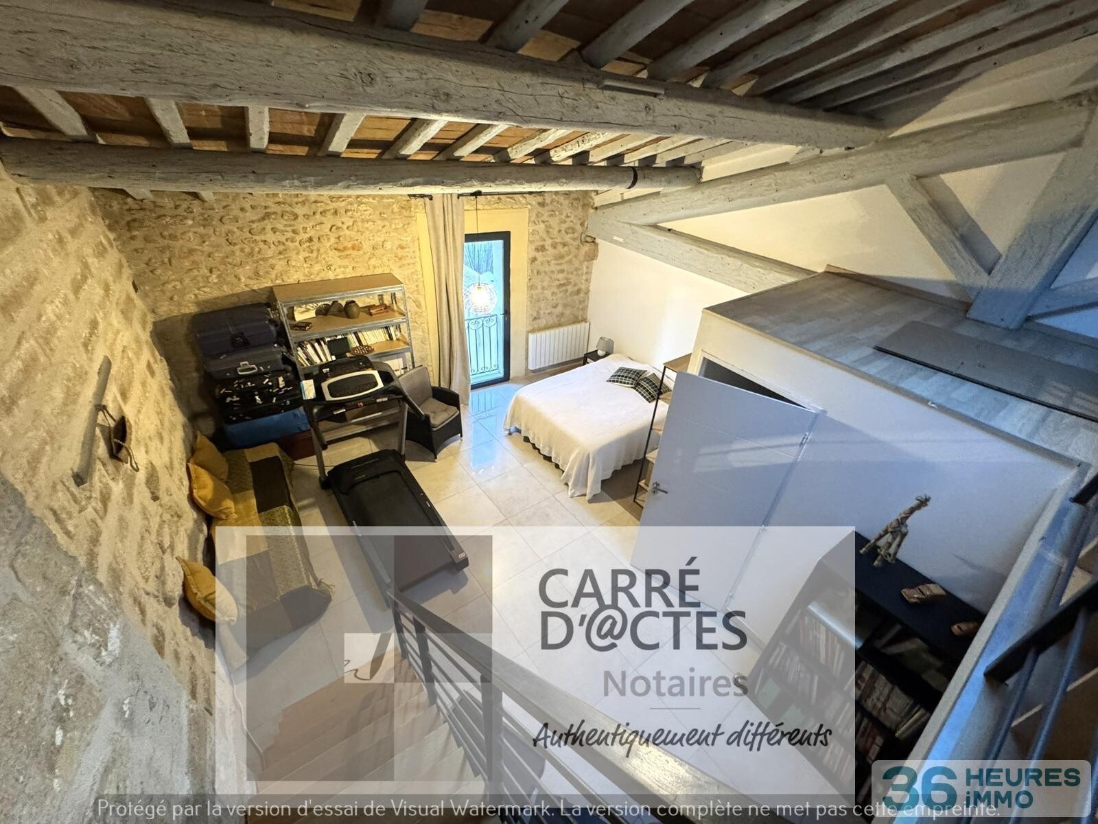 Maison de village avec extérieur et stationnement