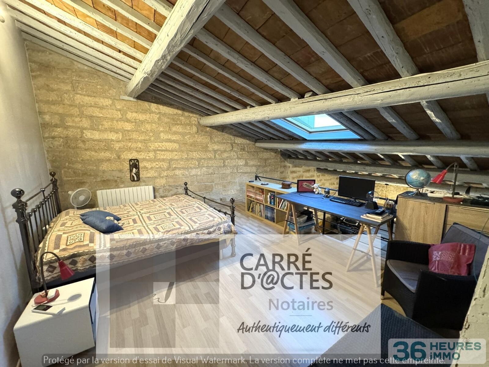 Maison de village avec extérieur et stationnement