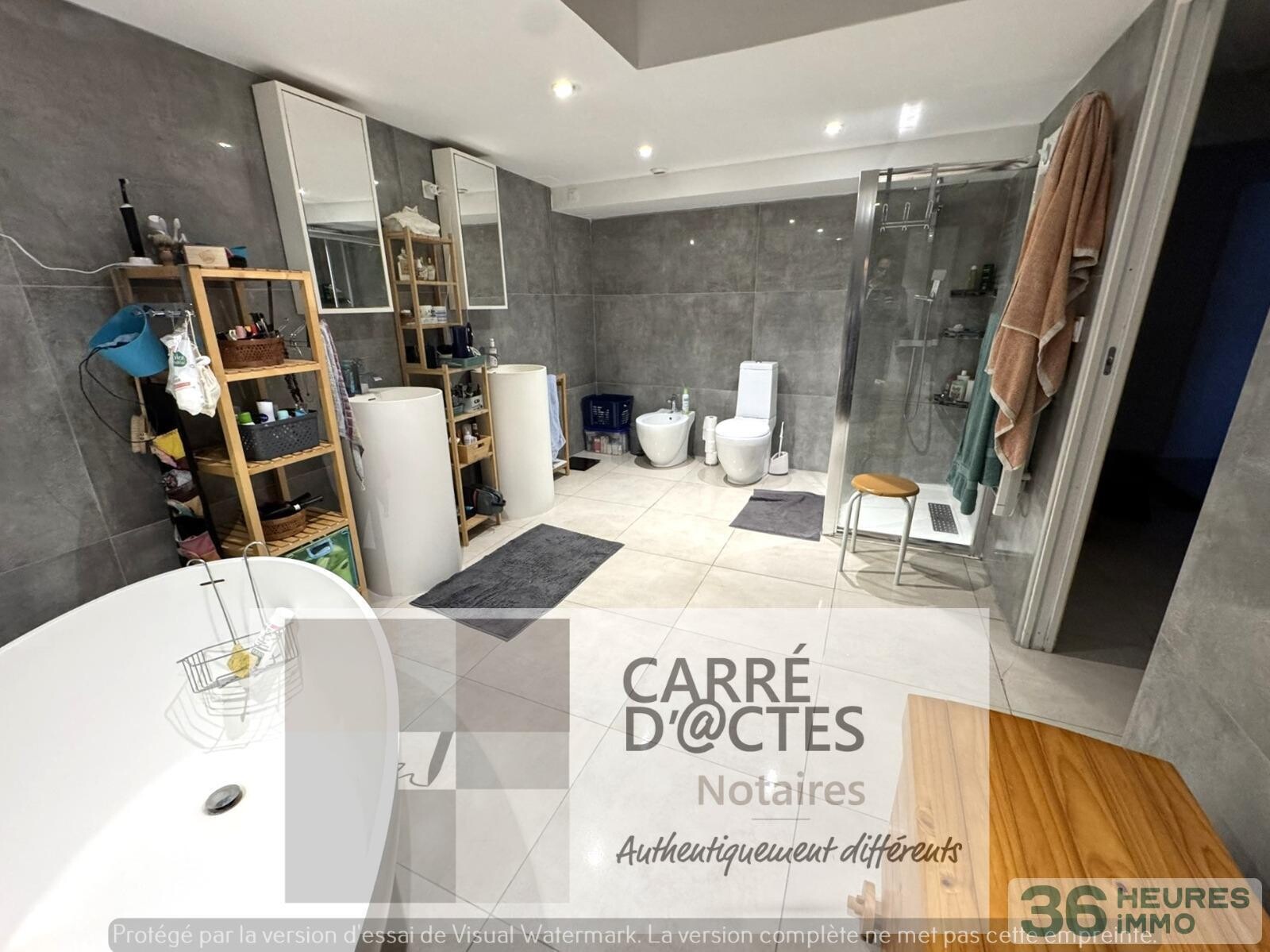 Maison de village avec extérieur et stationnement